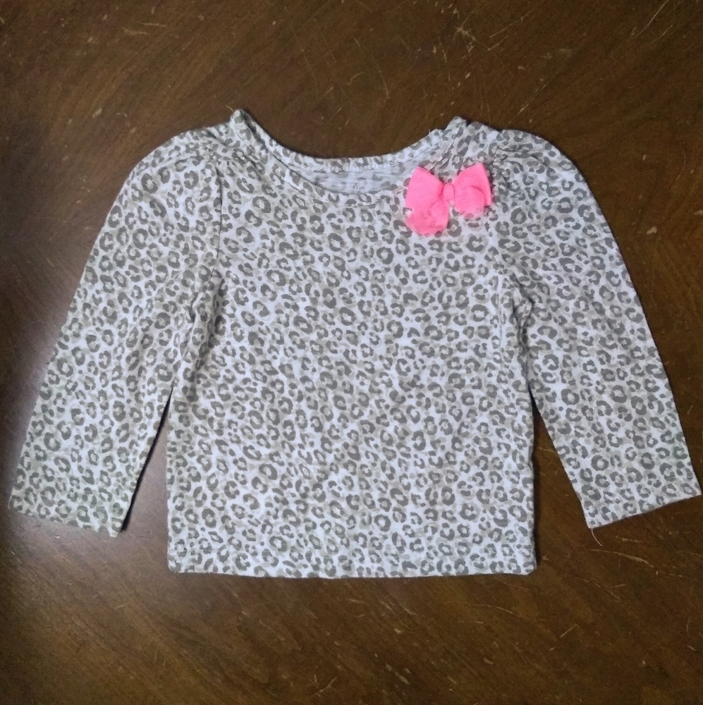 Cherokee Leopard Long Sleeve Tee